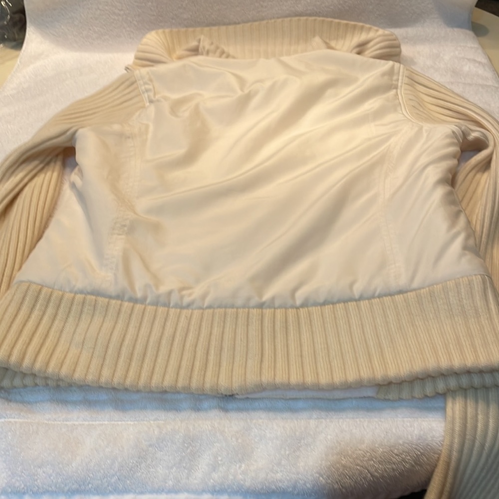 Tahari Jacket - Picture 11 of 11